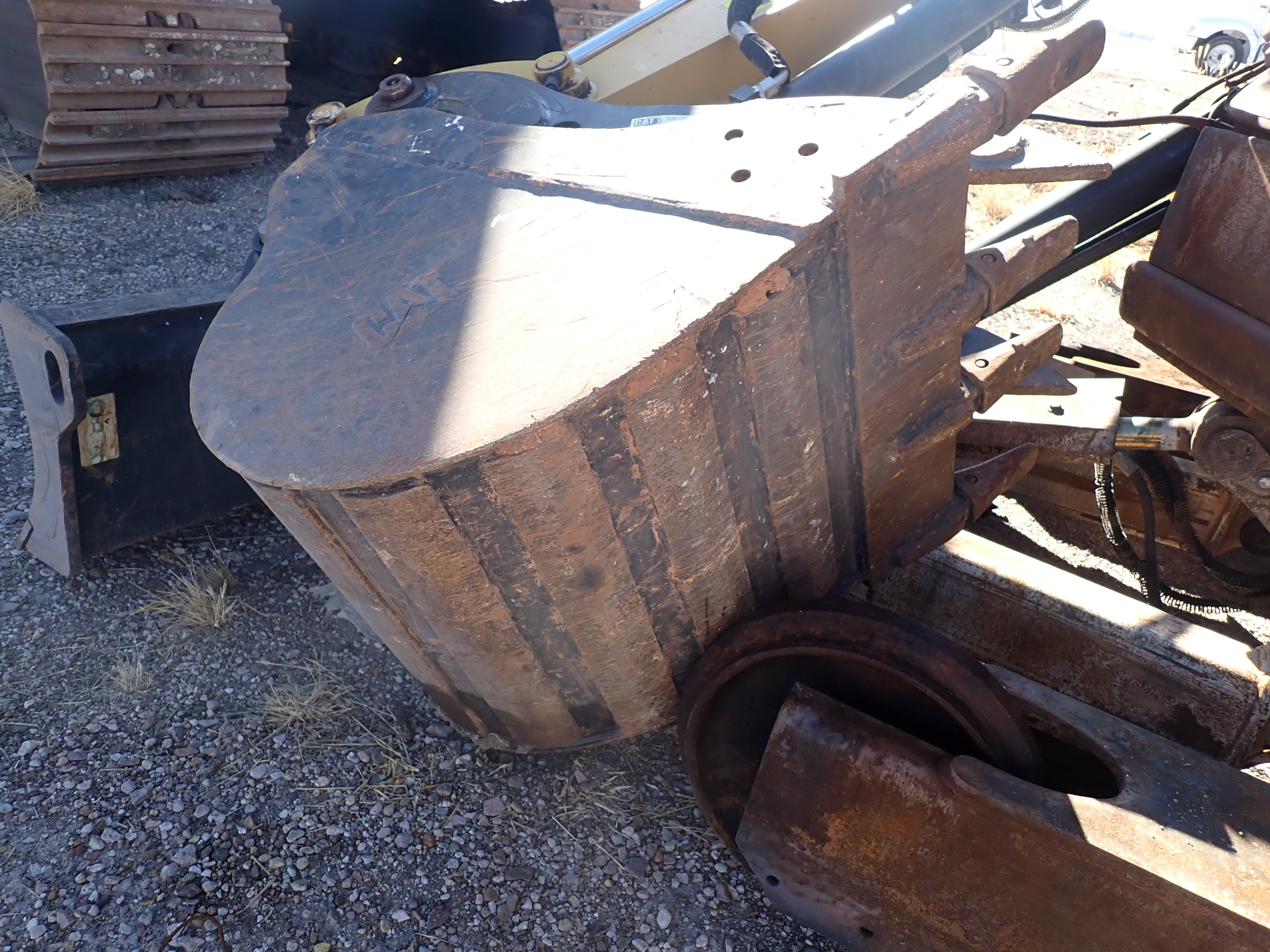 ./imagenes/INVOICE/2019/16373/EXCAVADORA CAT_ 305-7CE (16).JPG